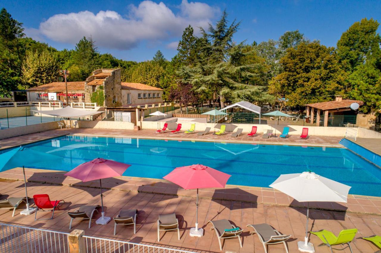 Village Vacances Les Bories Niozelles Exterior photo
